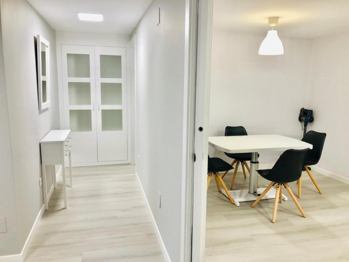 Muralla Apartment Lugo